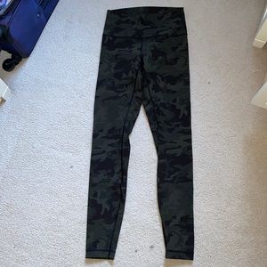 Lululemon Wunder Under Luxtreme green camo leggings